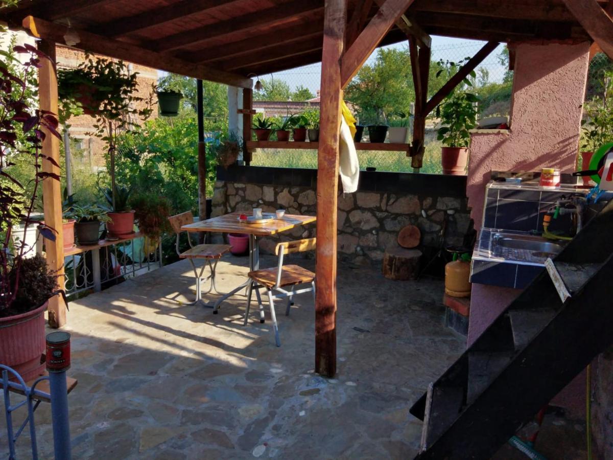 Villa Gardenhouse Memlishte Exterior foto